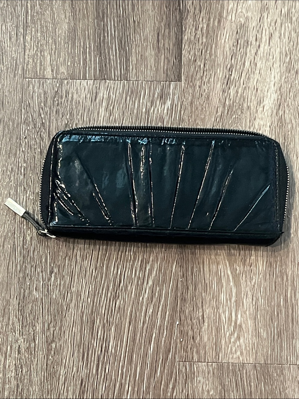 Abas Glossy Black Zip-Around Wallet